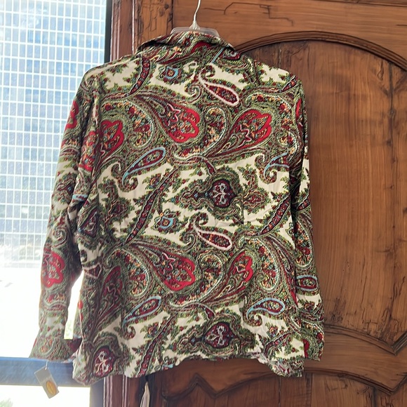 NWT Gorgeous silk blouse - Picture 4 of 5